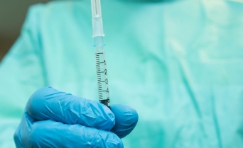 Uber disponibiliza 20 mil viagens gratuitas para deslocação dos técnicos que se encontram a apoiar o processo de vacinação